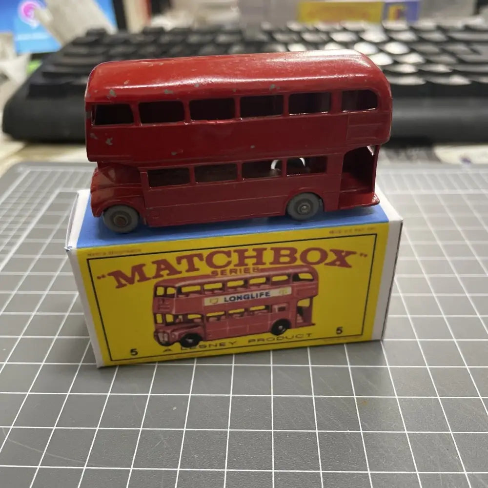 1950s Matchbox Lesney no.5 Routermaster London bus, With Repro Box
