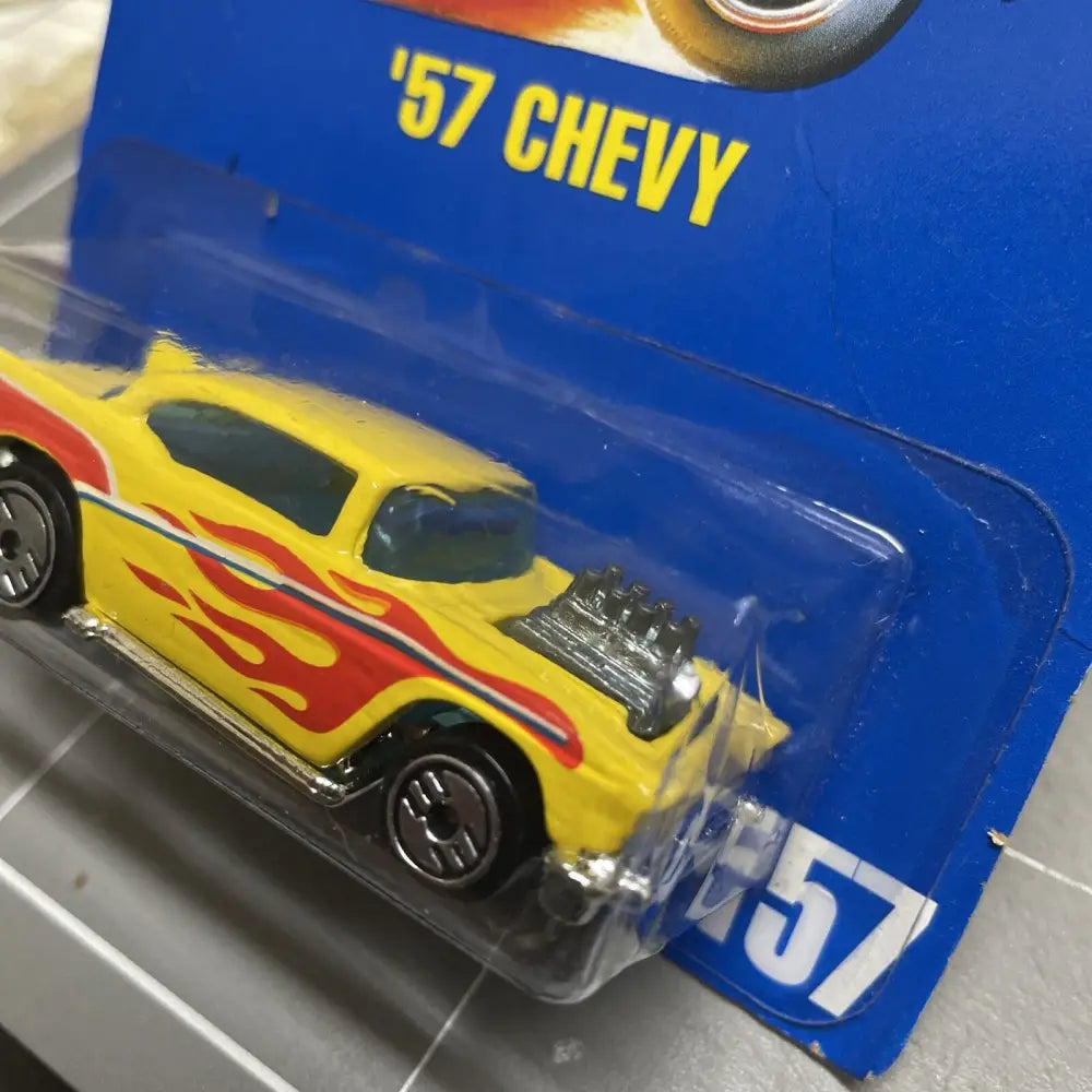 1991 Hot Wheels '57 Chevy Yellow With Red Flames Collector NO.157 #4697 L3