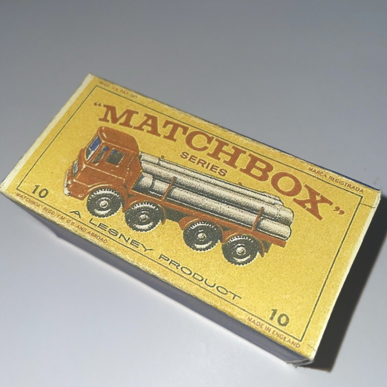 Matchbox Lesney No10 Pipe Truck EMPTY Repro Box