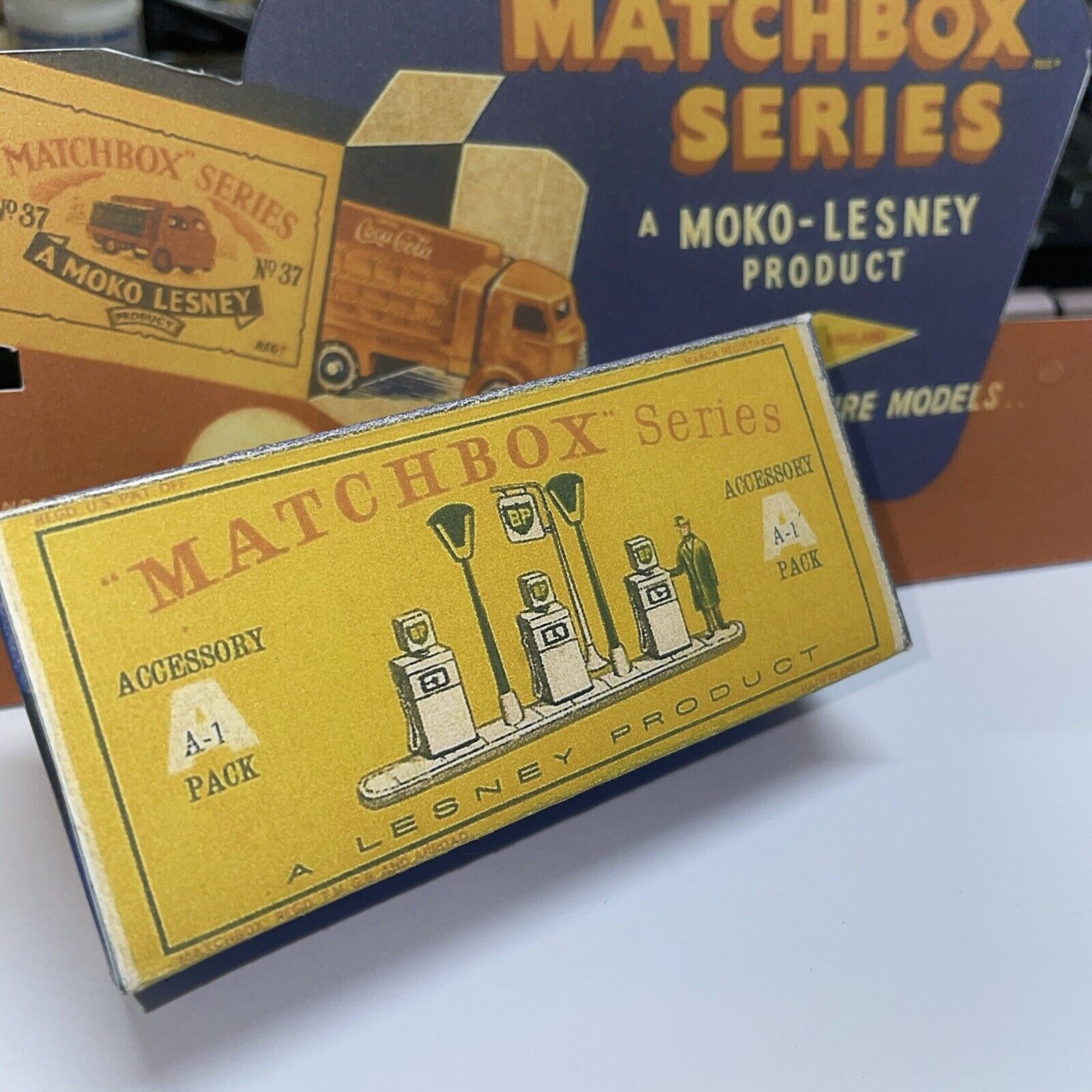Matchbox Lesney Accessory Pack A1 BP Petrol Pumps Empty Repro D Style Box Only